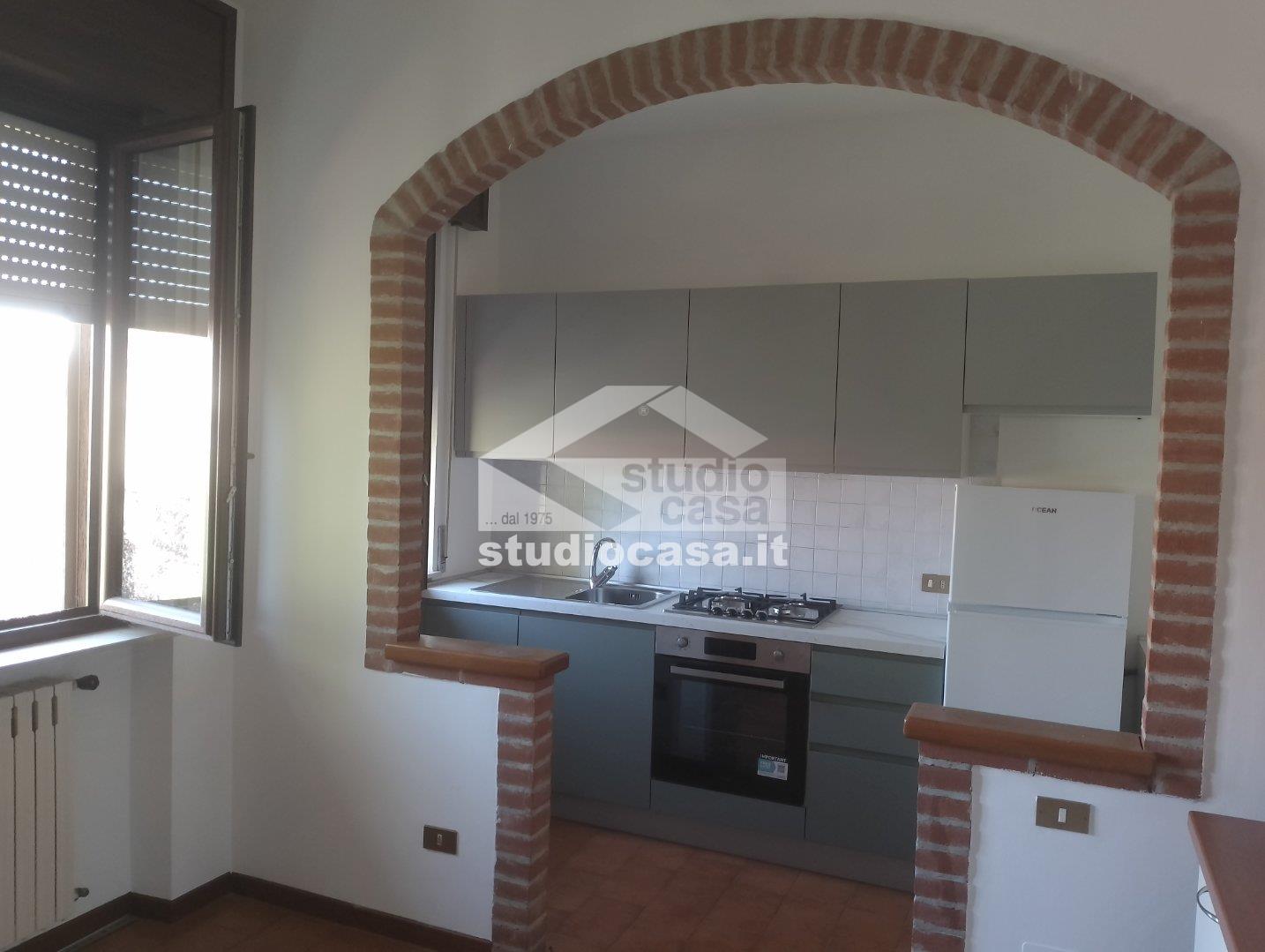 Appartamento in affitto a Maleo