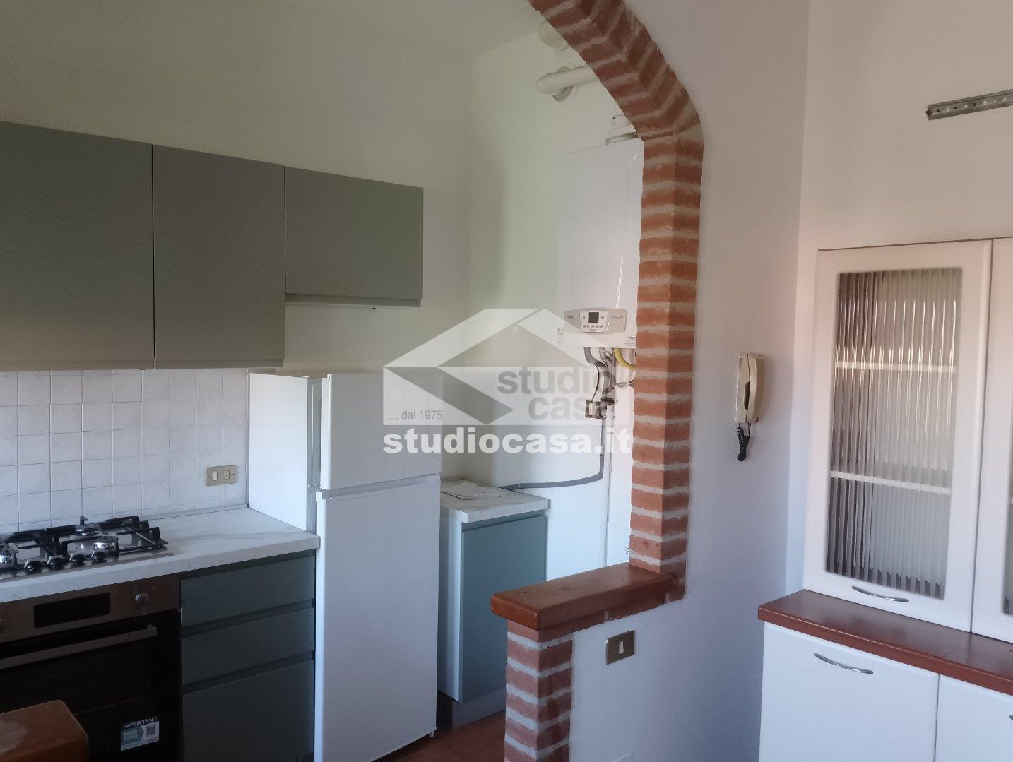 Appartamento in affitto a Maleo