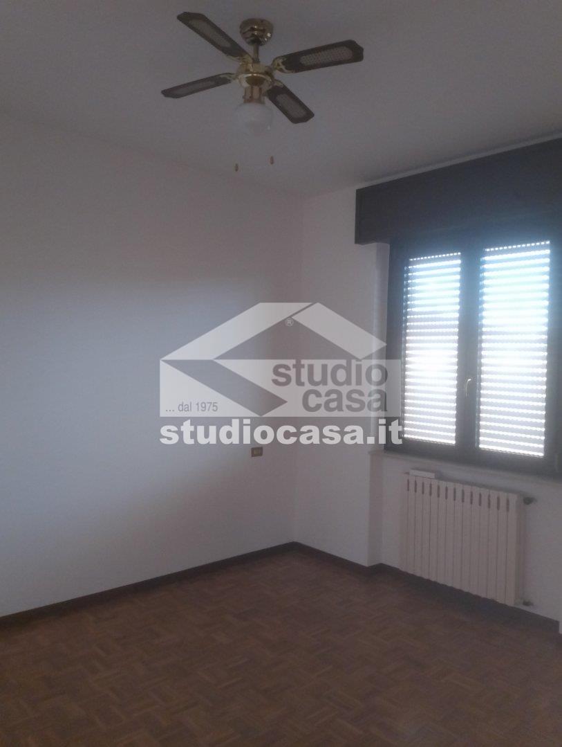 Appartamento in affitto a Maleo