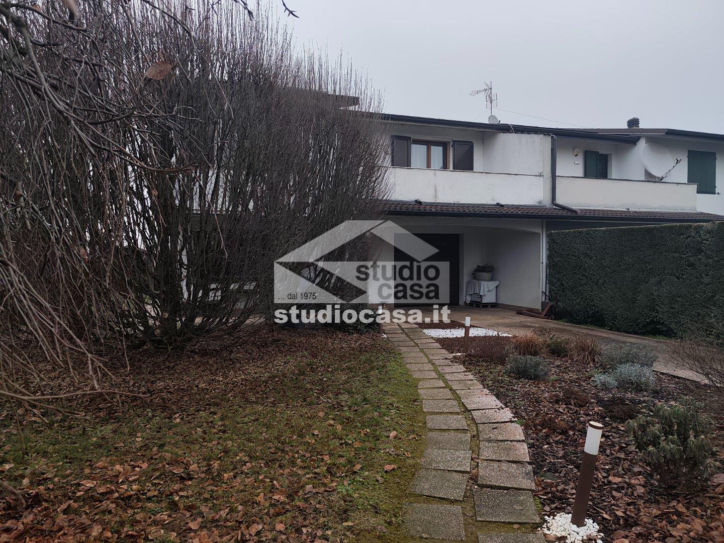 Villa Bifamiliare in vendita a Cappella Cantone