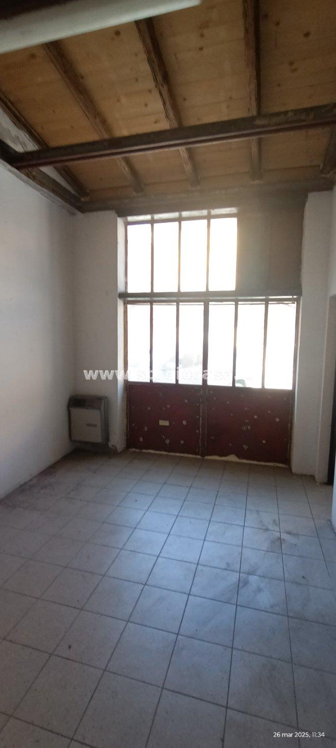 Laboratorio in affitto a Castelleone