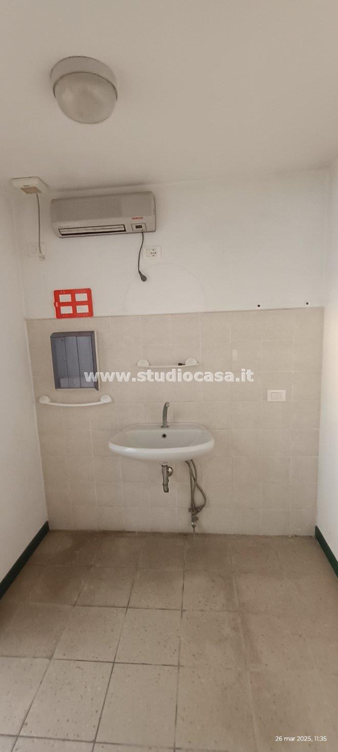 Laboratorio in affitto a Castelleone