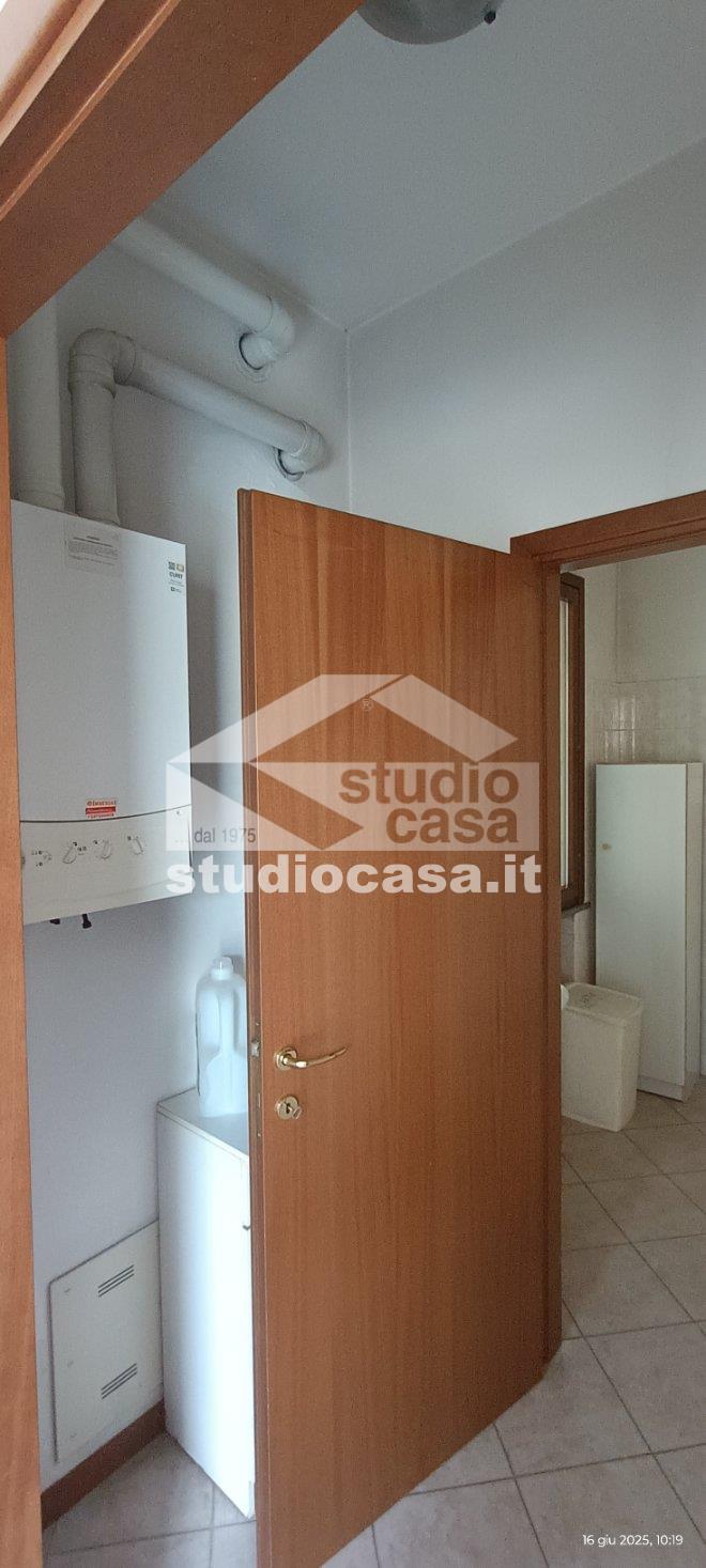 Studio in affitto a Castelleone