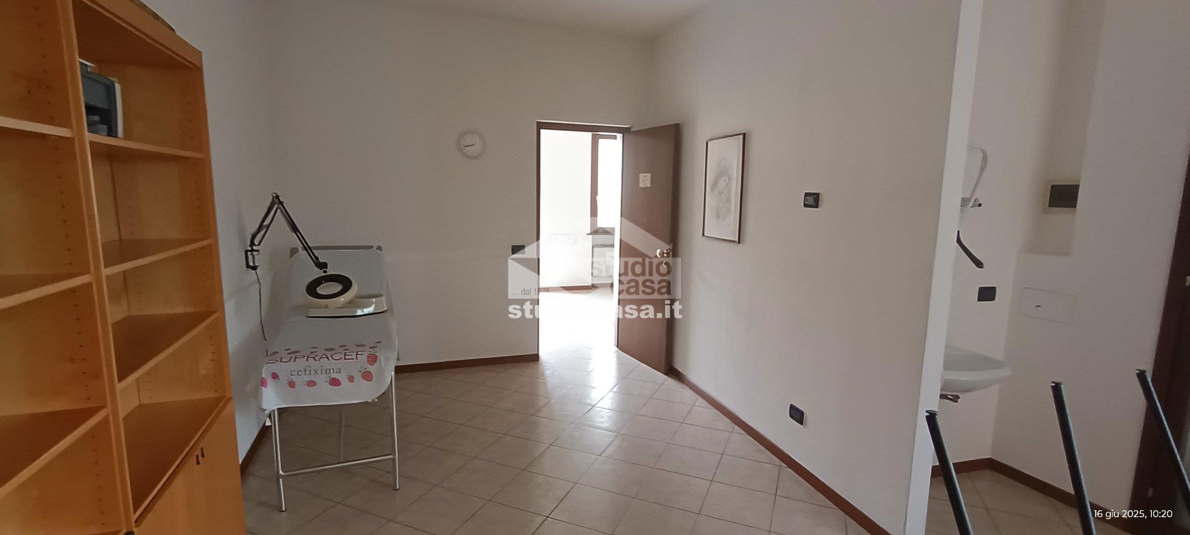 Studio in affitto a Castelleone