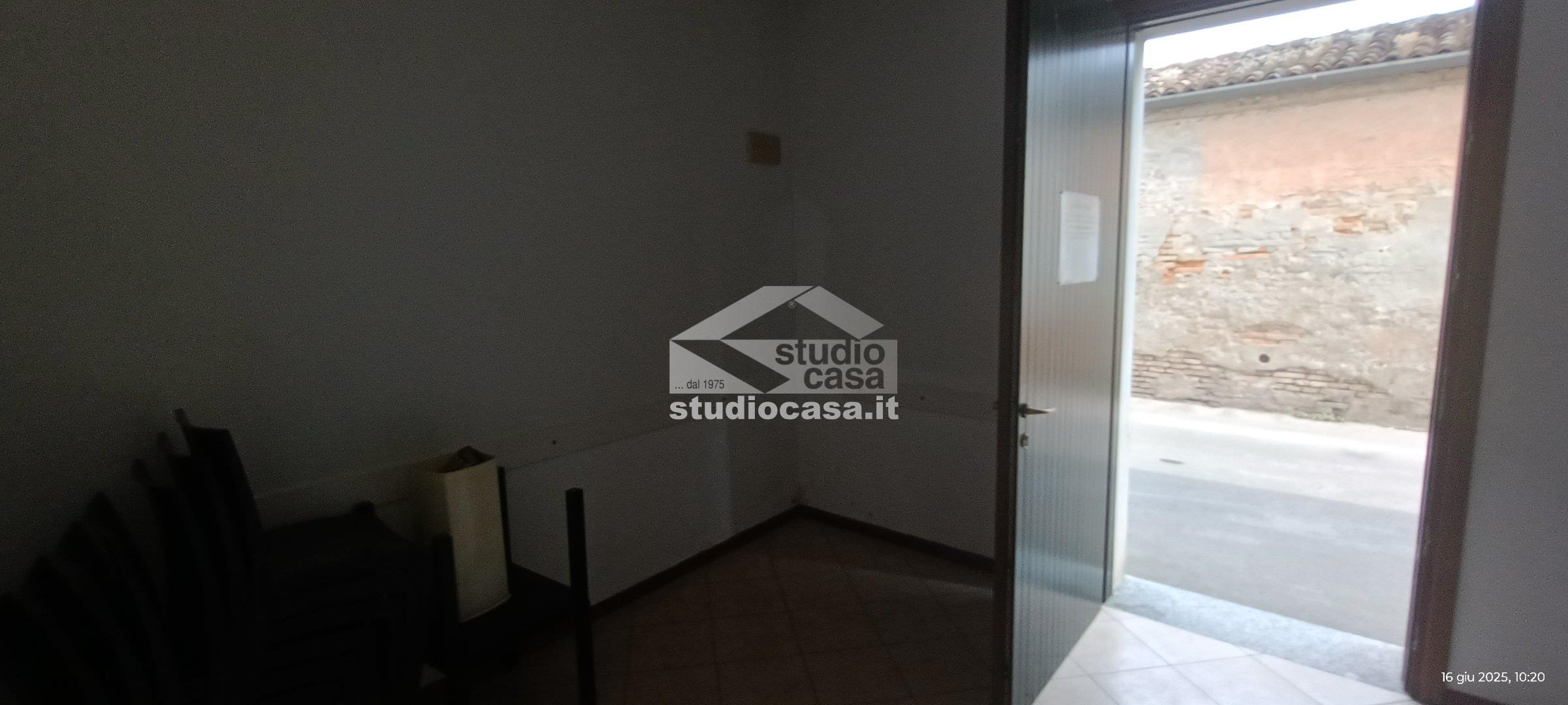 Studio in affitto a Castelleone