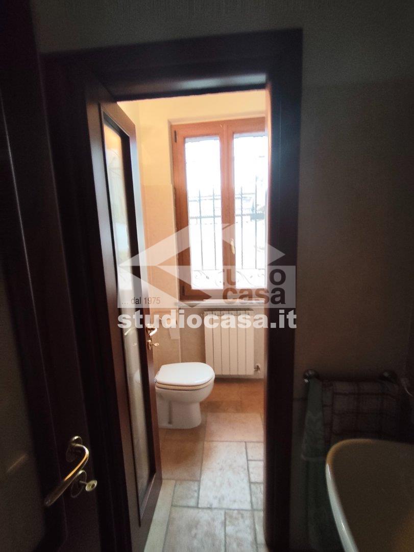 Appartamento in affitto a Castelleone