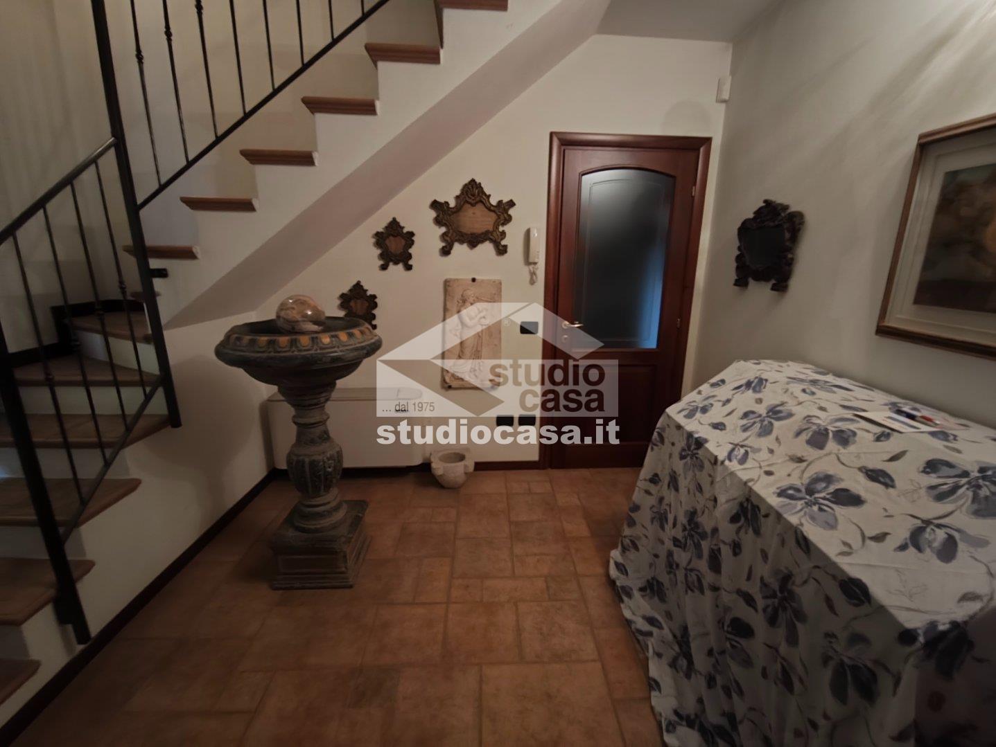 Appartamento in vendita a Castelleone