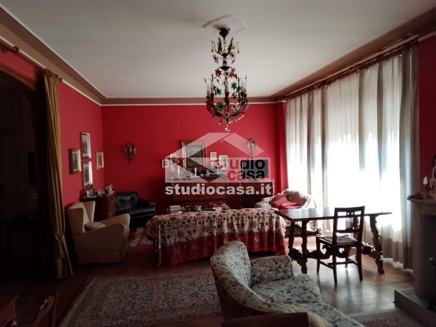 Appartamento in vendita a Castelleone