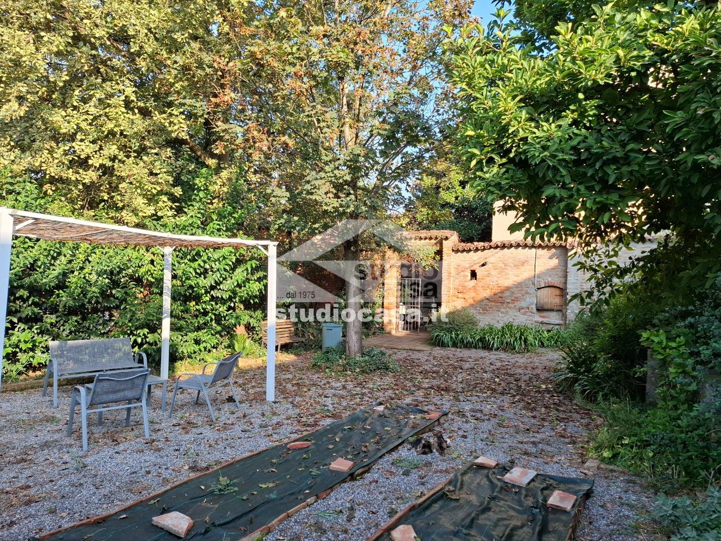 Casa Unifamiliare in vendita a Casalmorano