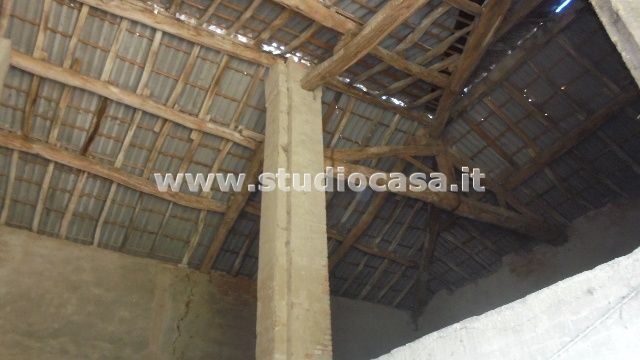 Cascina in vendita a Castelleone