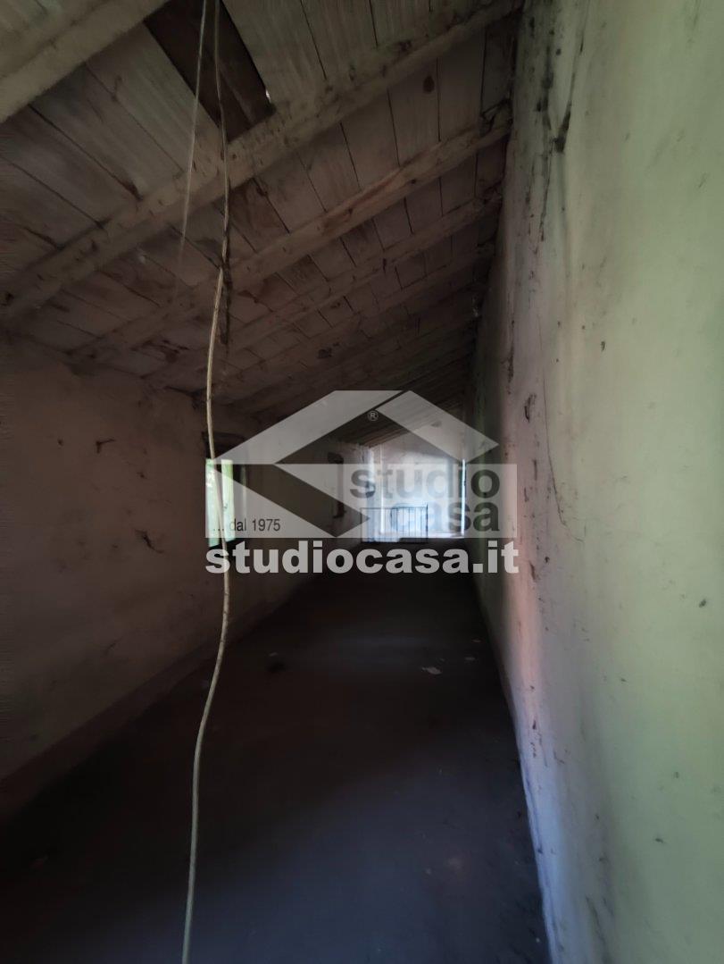 Cascina in vendita a Formigara