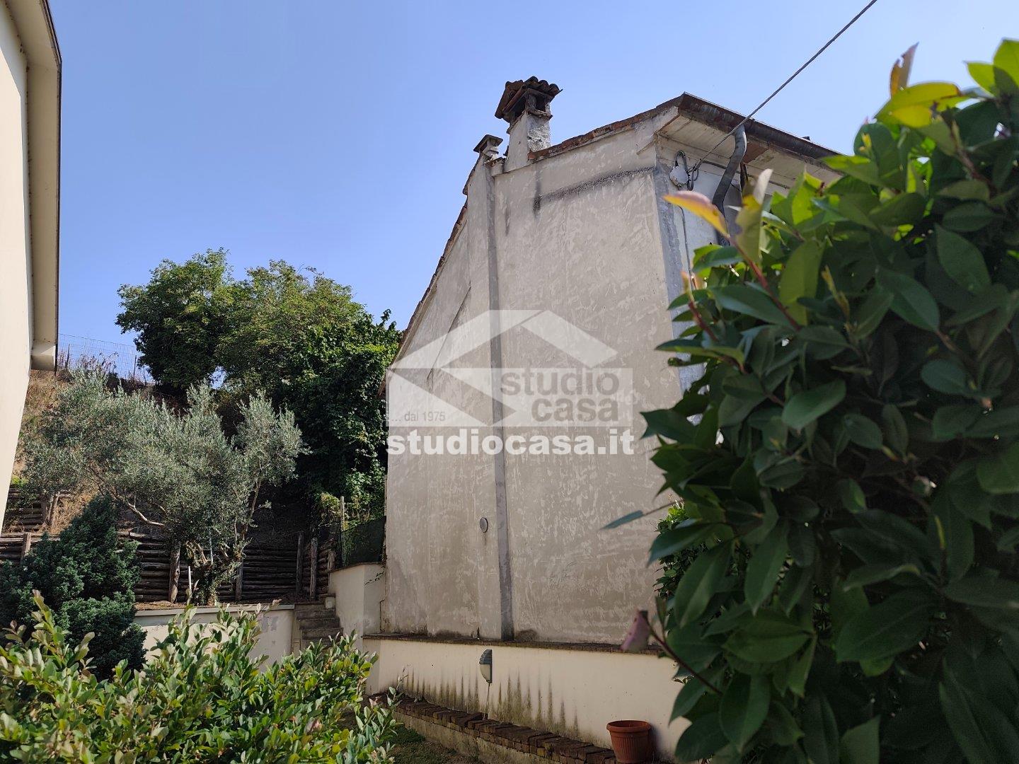 Cascina in vendita a Formigara