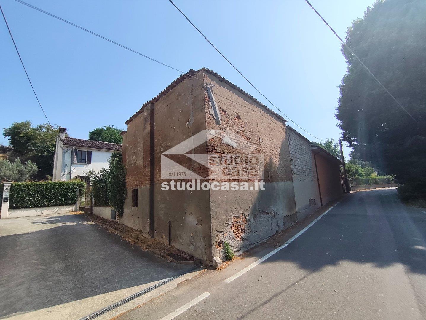 Cascina in vendita a Formigara