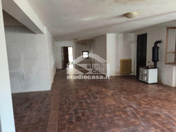 Laboratorio in affitto a Castelleone