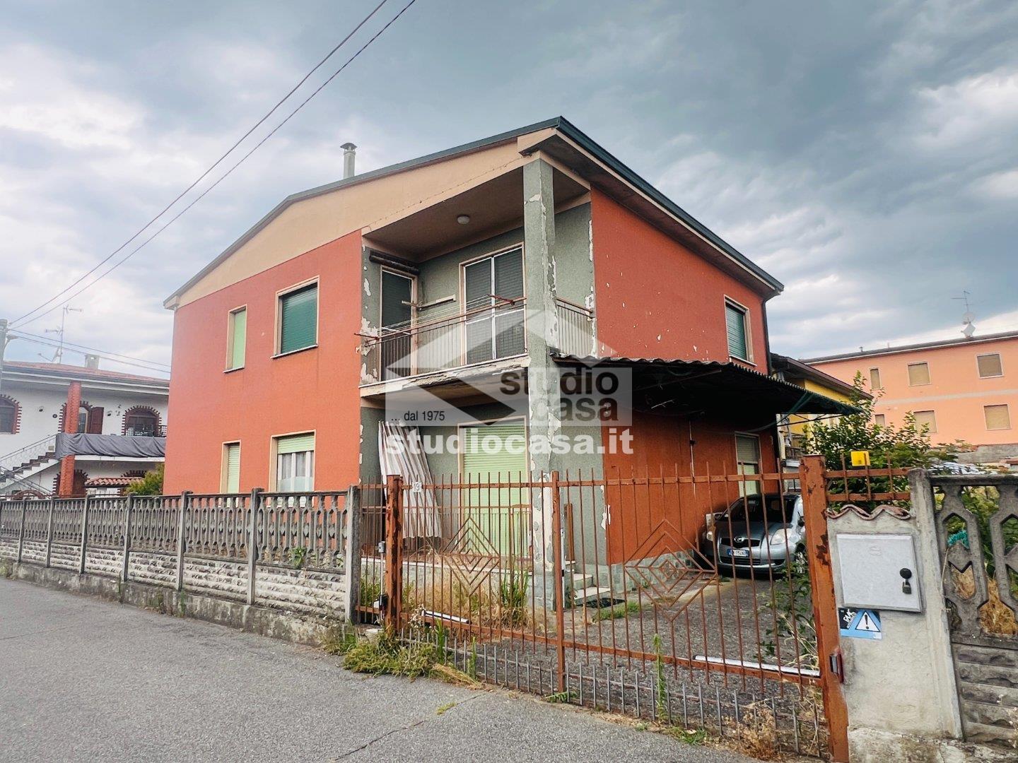 Villa Unifamiliare in vendita a Bagnolo Cremasco