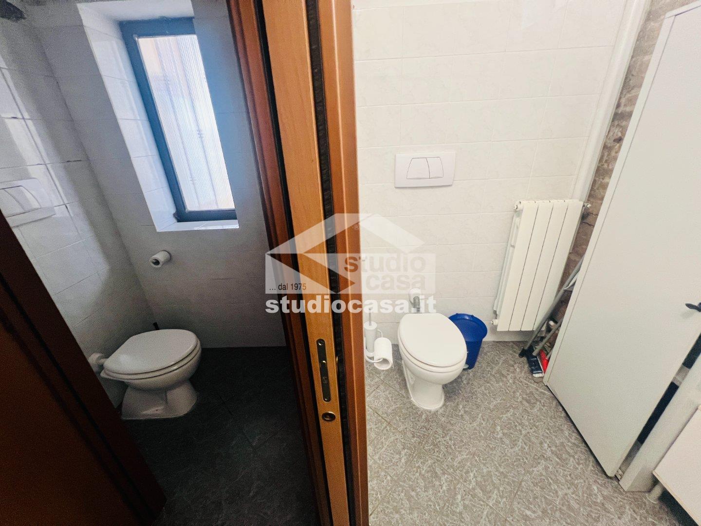 Ufficio in affitto a Vailate