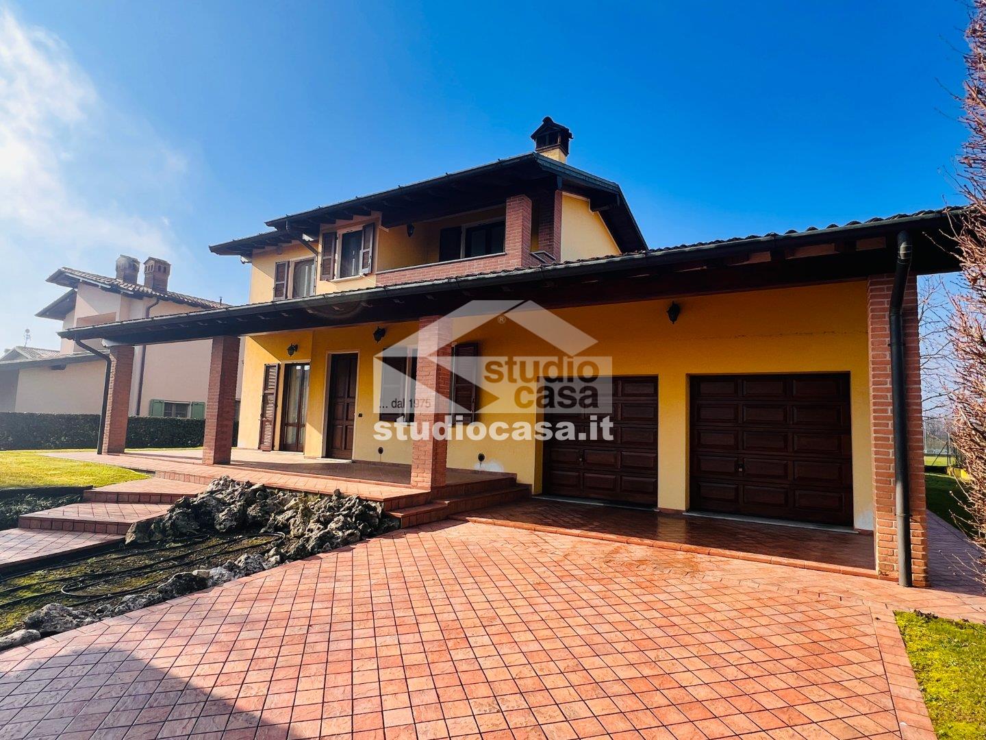 Villa Unifamiliare in vendita a Campagnola Cremasca