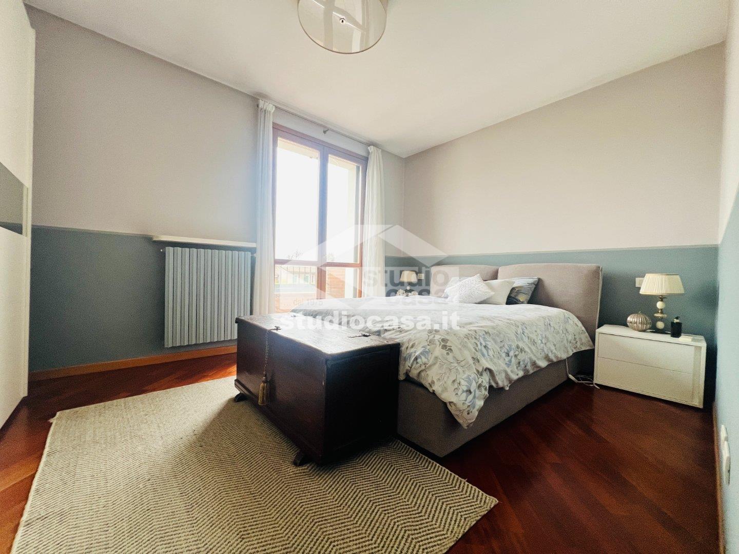 Villa a schiera di testa in vendita a Sergnano