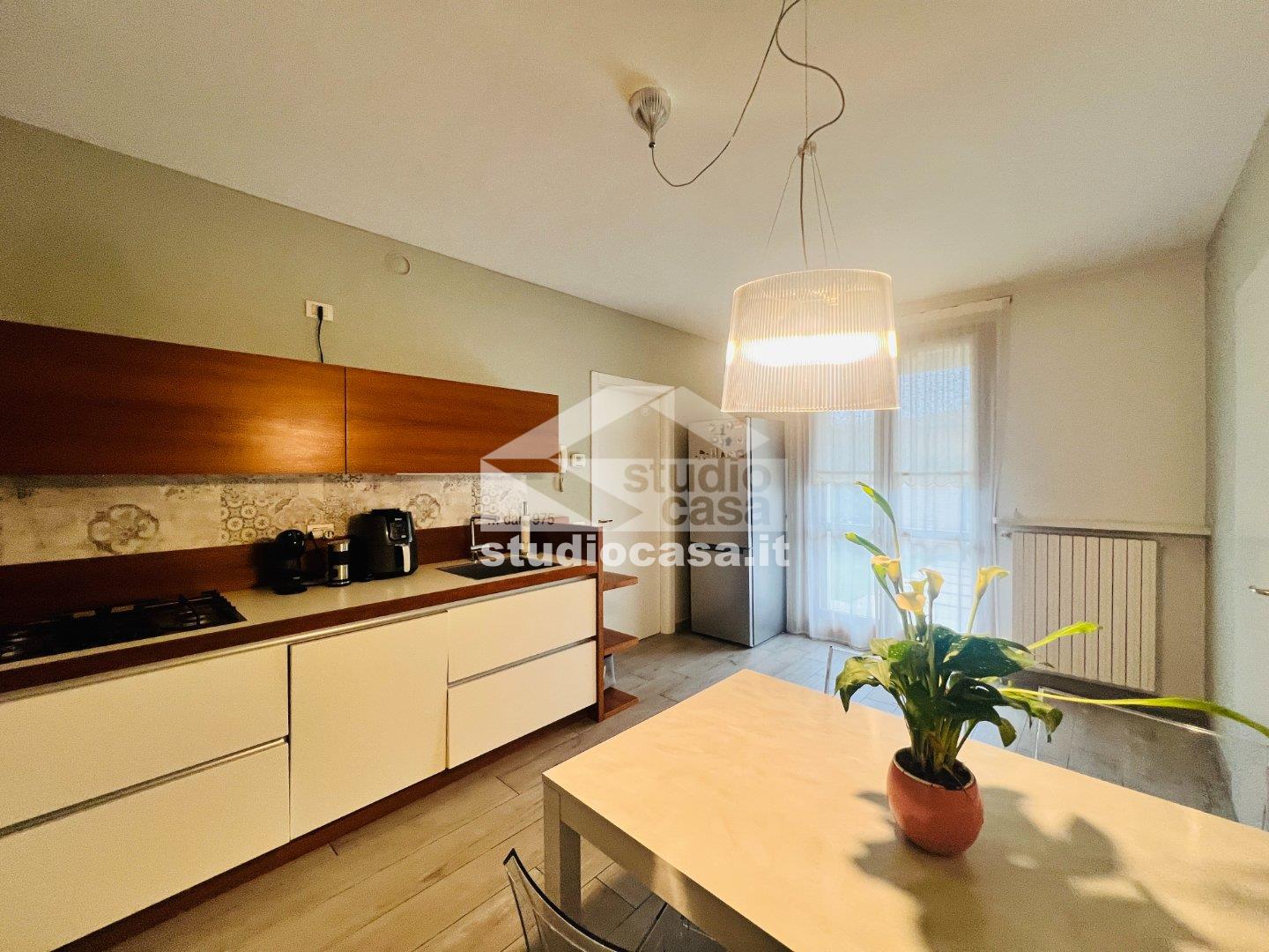 Villa a schiera di testa in vendita a Sergnano