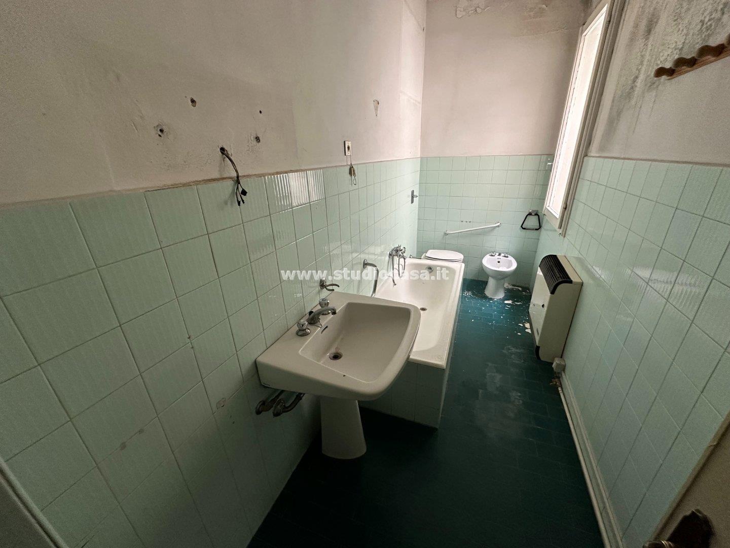 Stabile in vendita a Crema