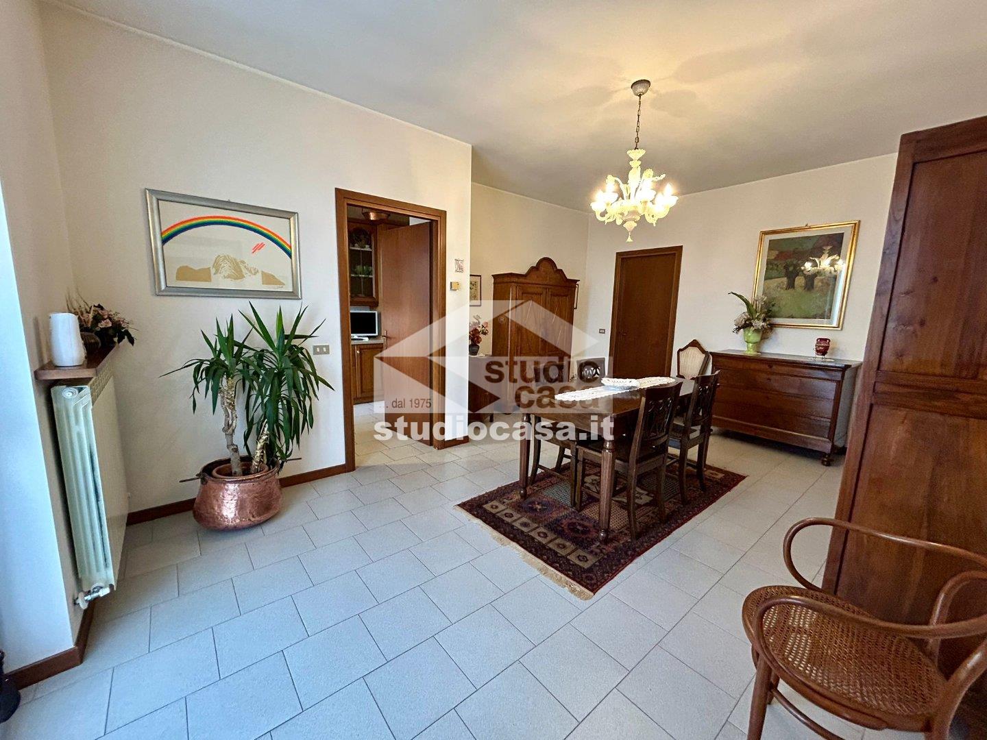 Appartamento in vendita a Chieve