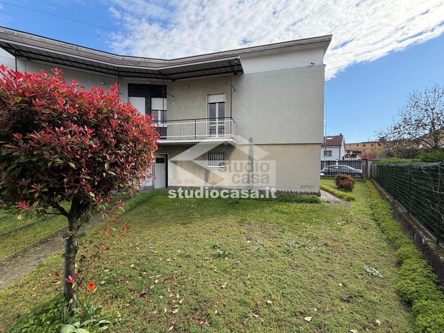 Villa Bifamiliare in vendita a Crema