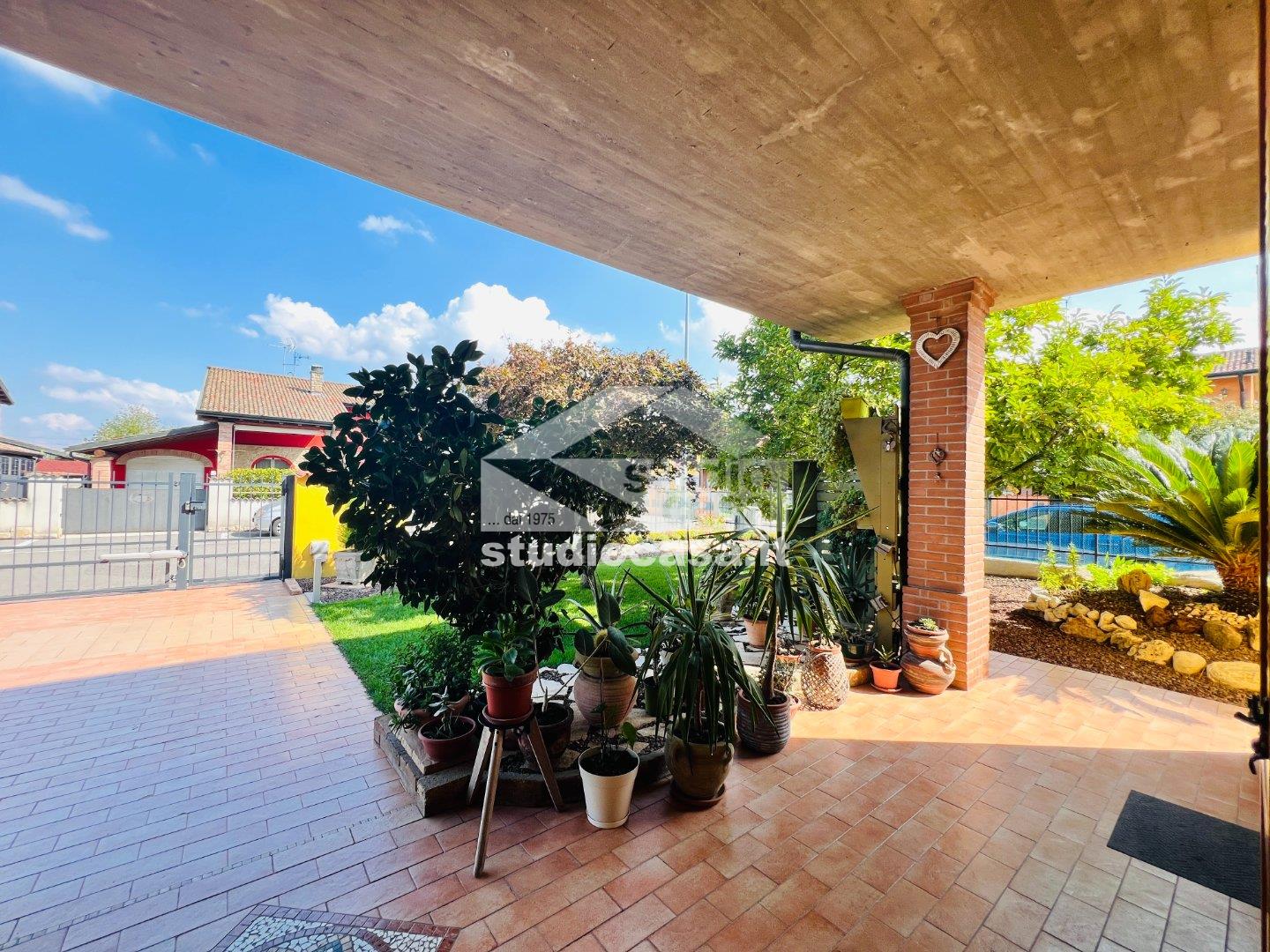 Villa a schiera di testa in vendita a Ricengo