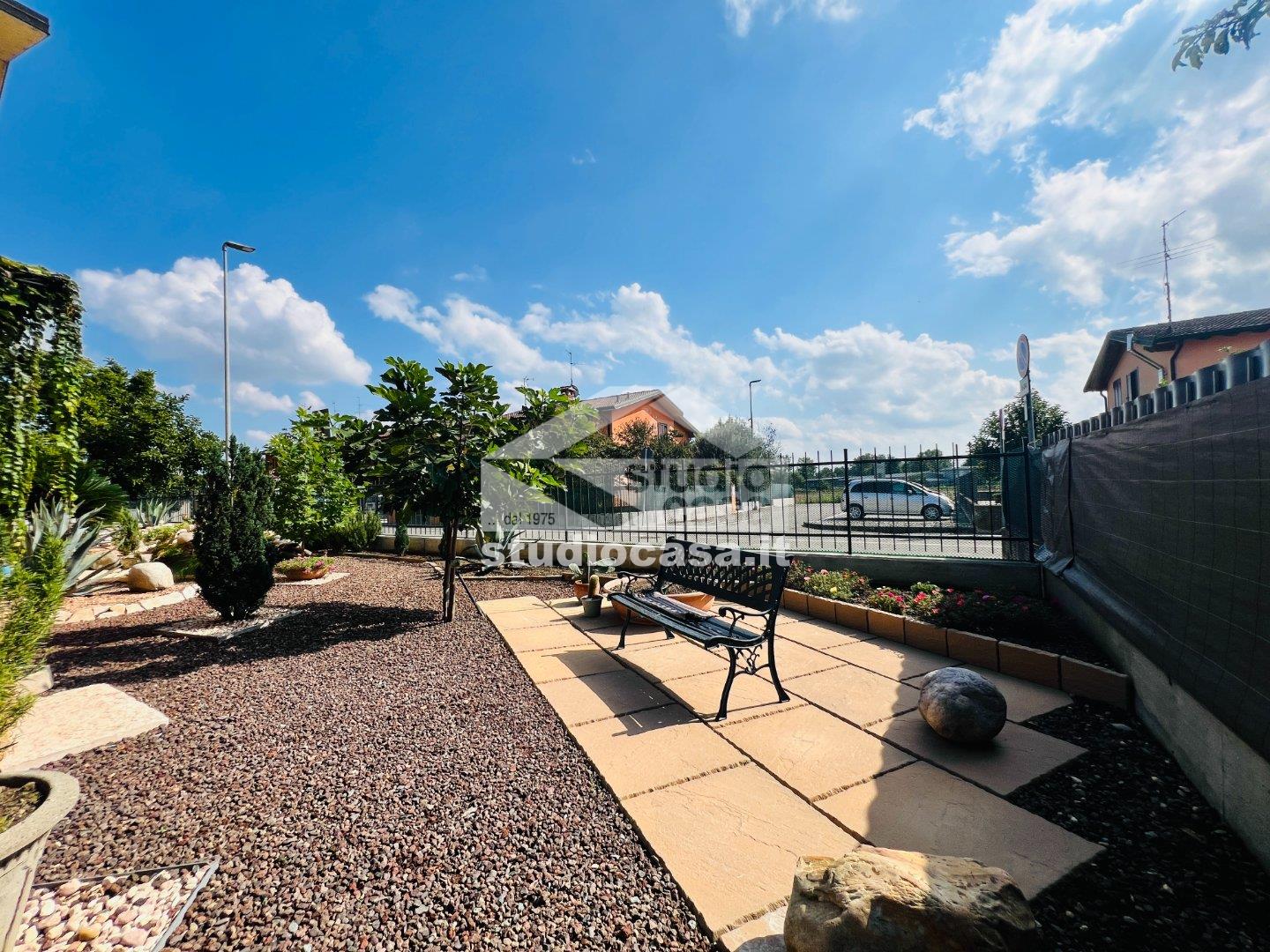 Villa a schiera di testa in vendita a Ricengo