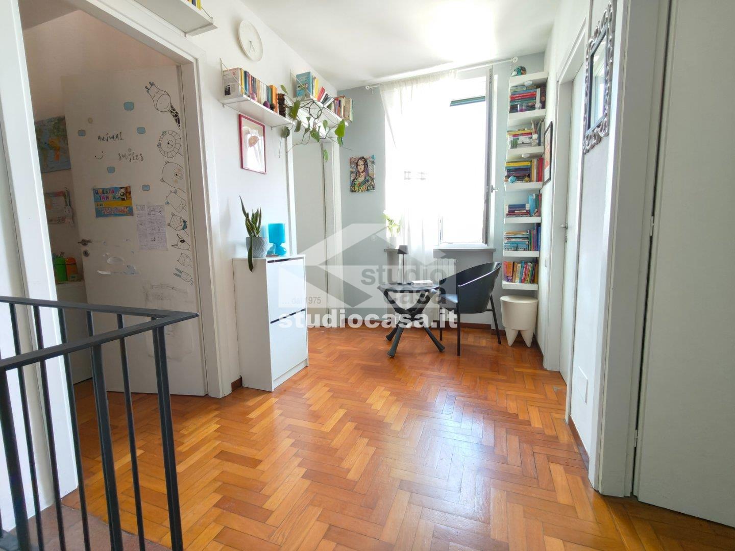 Casa Plurifamiliare in vendita a Crema