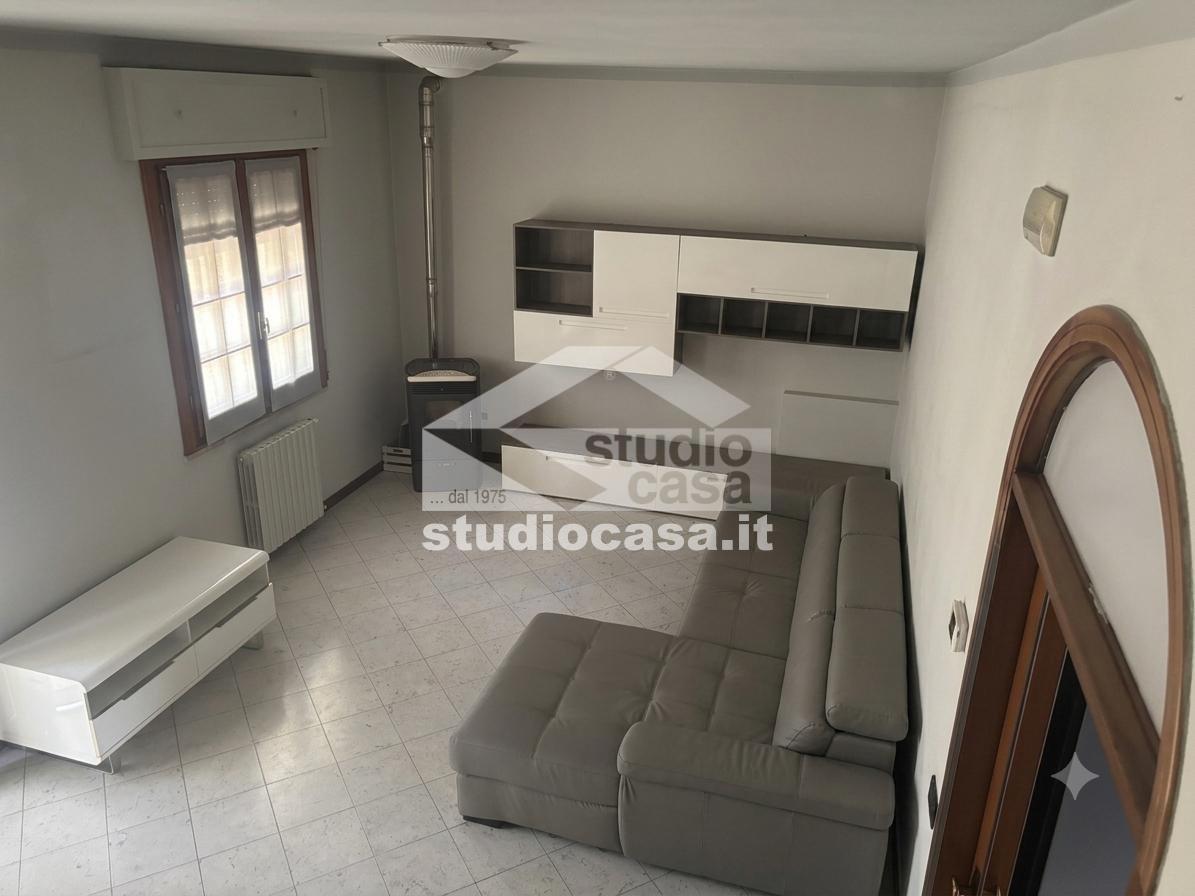 Casa Plurifamiliare in vendita a Crema