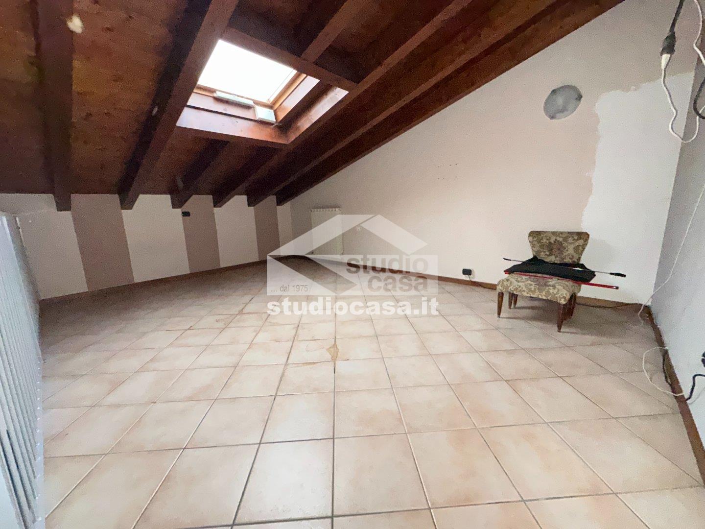 Appartamento in vendita a Capergnanica