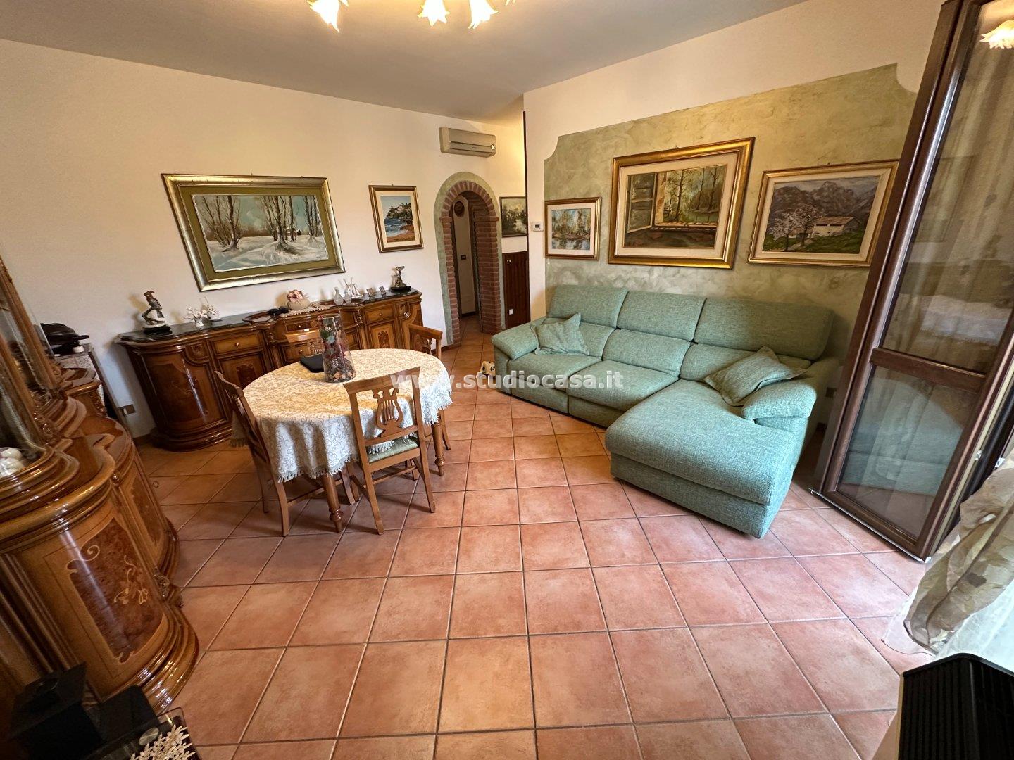 Appartamento in Villa in vendita a Ripalta Cremasca