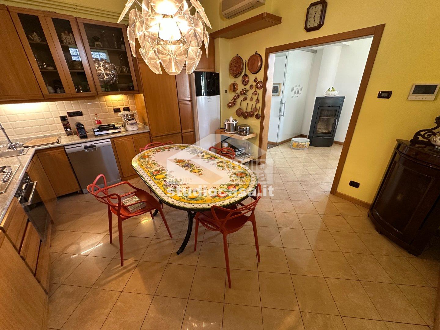 Villa Bifamiliare in vendita a Crema