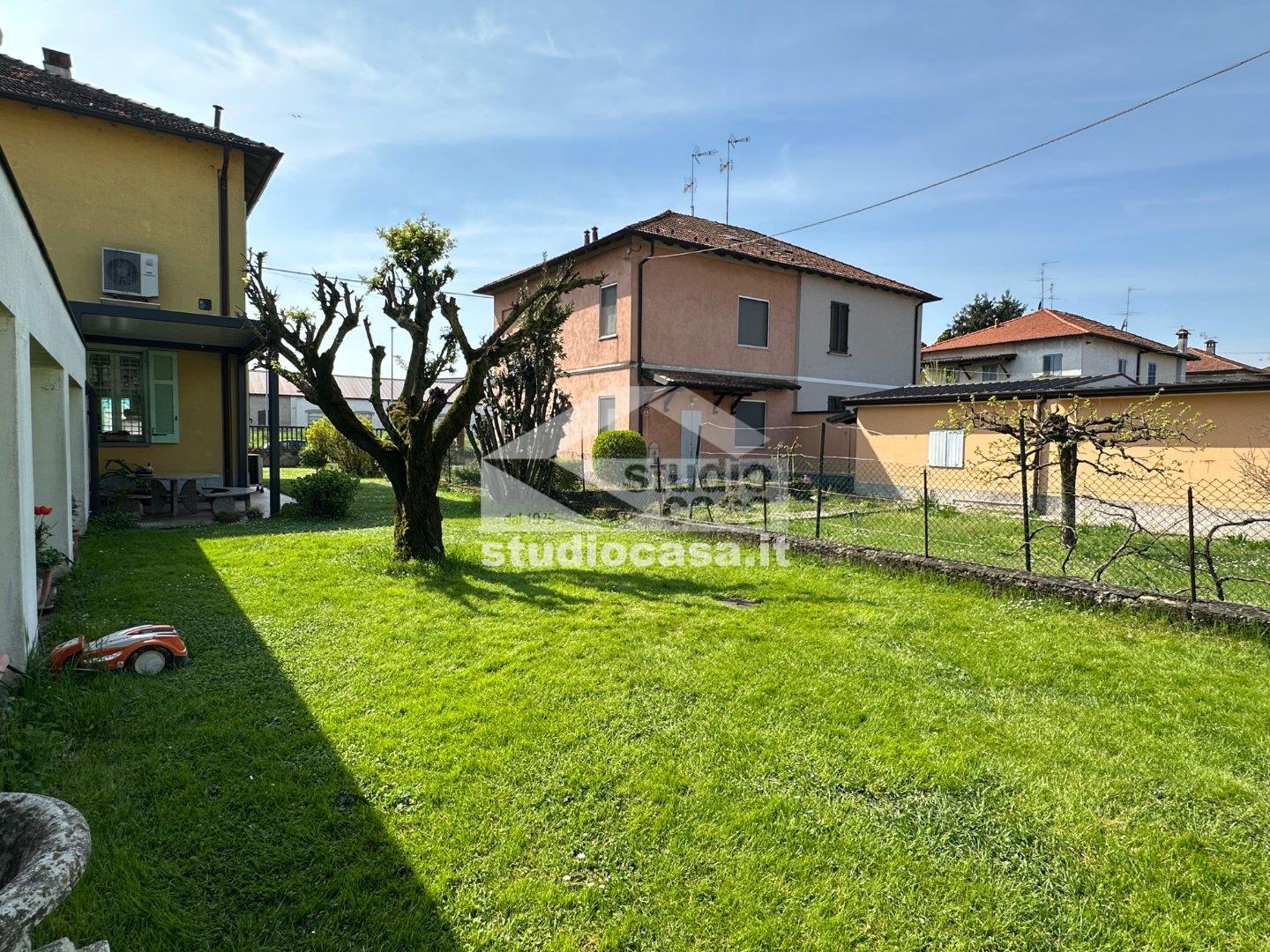 Villa Bifamiliare in vendita a Crema