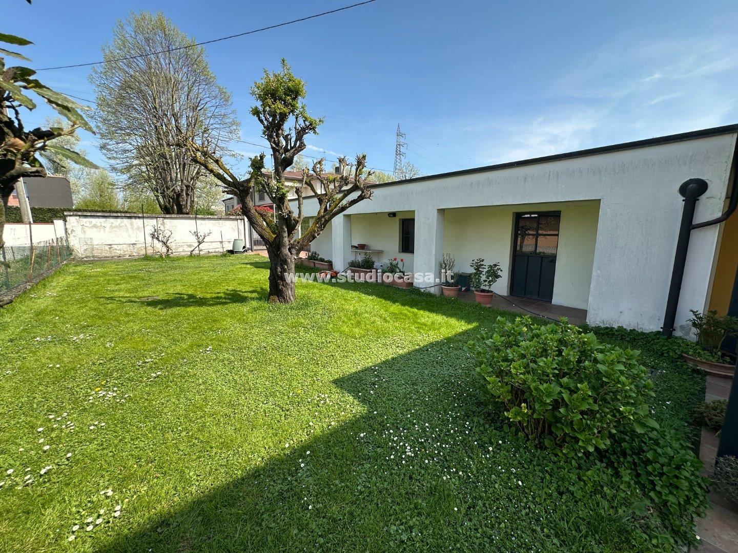 Villa Bifamiliare in vendita a Crema