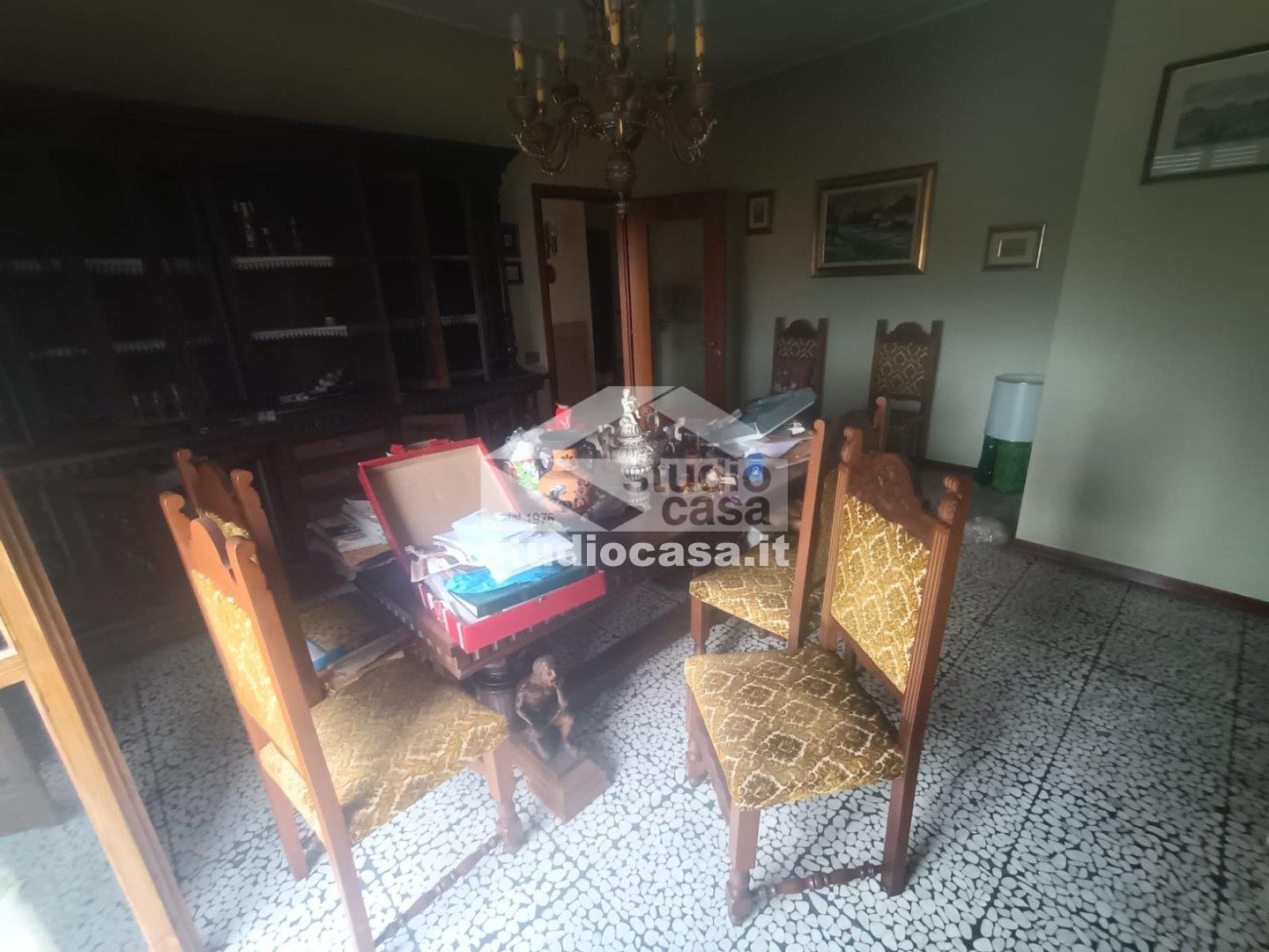 Villa Bifamiliare in vendita a Salvirola
