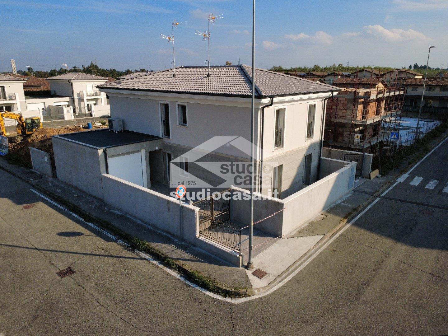 Appartamento in Villa in vendita a Crema