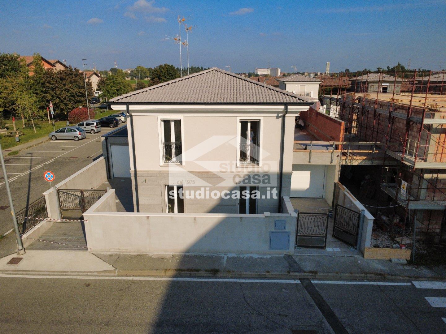 Appartamento in Villa in vendita a Crema