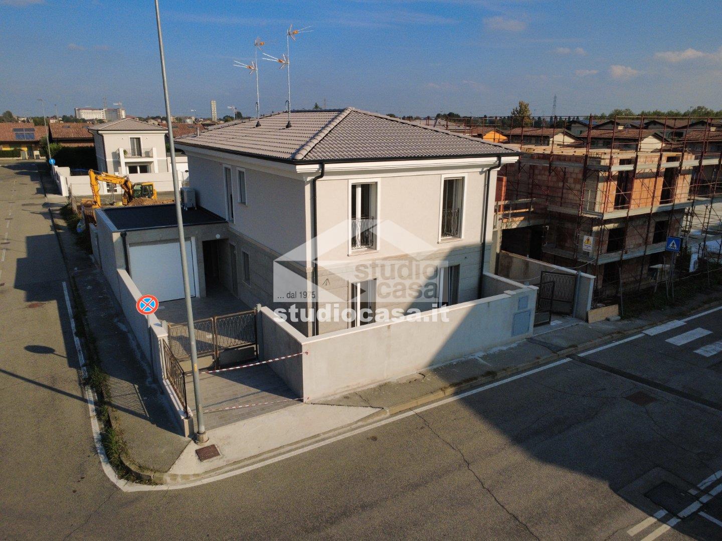 Appartamento in Villa in vendita a Crema