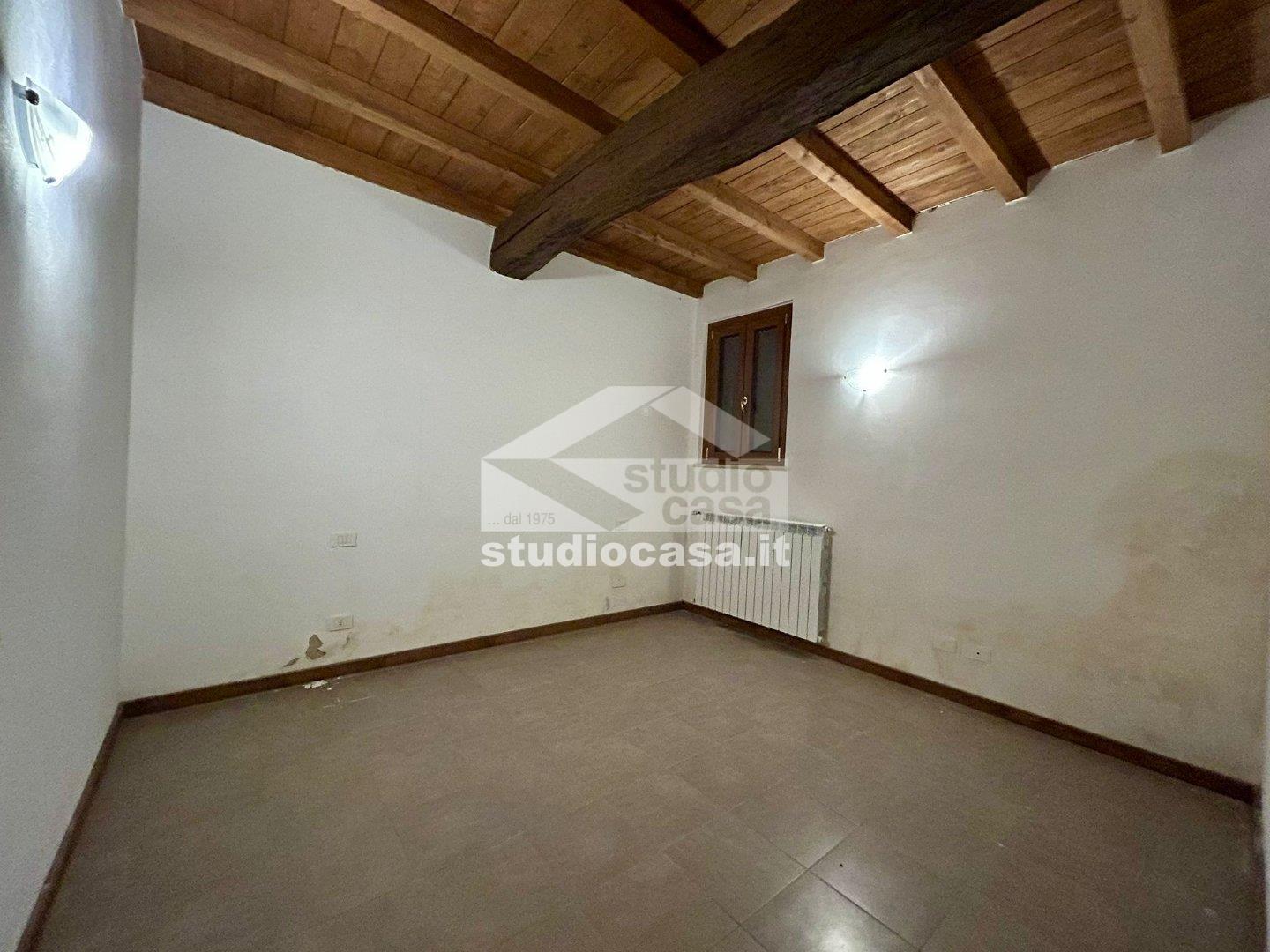 Cascina in vendita a Crema