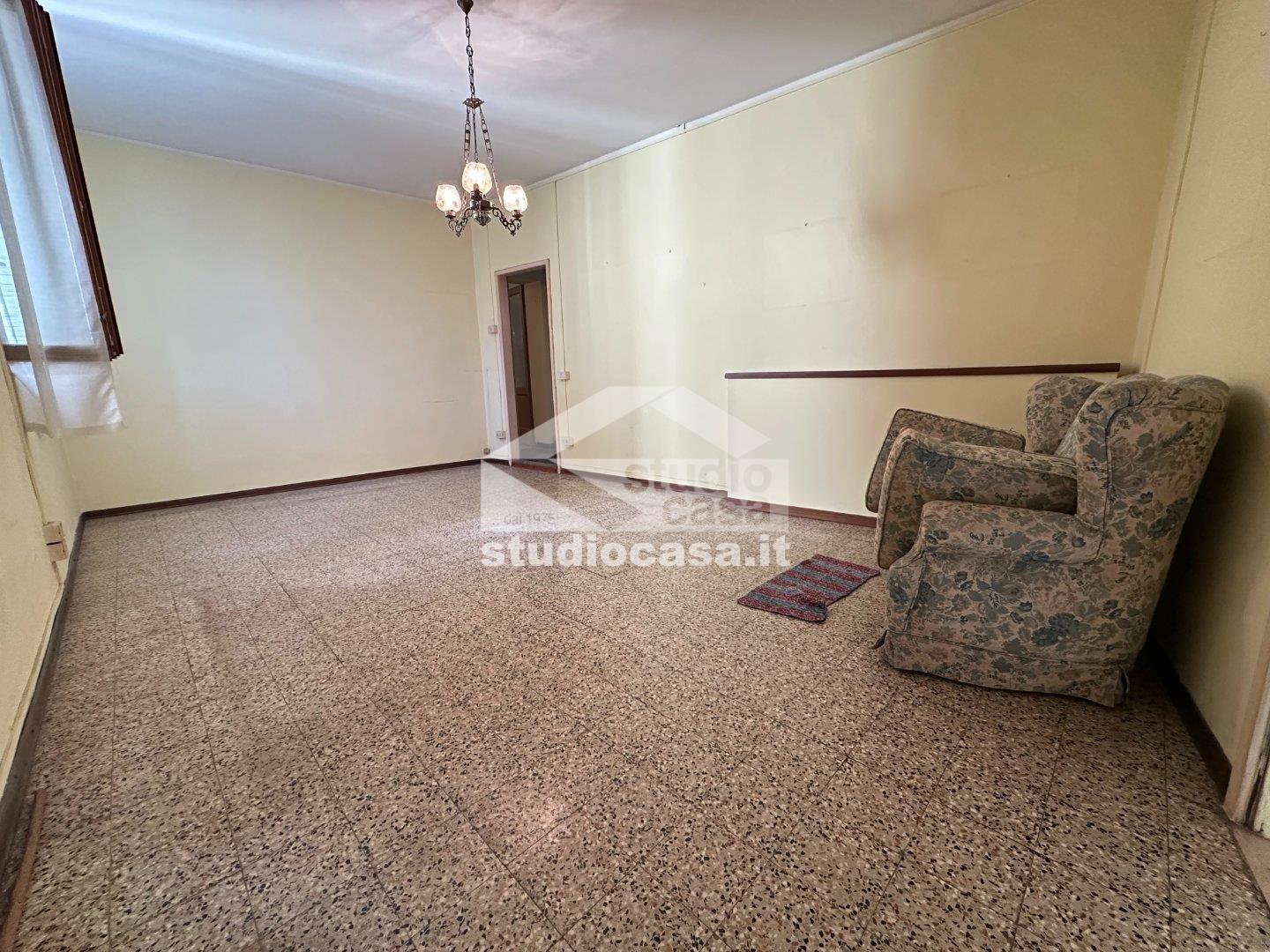 Stabile in vendita a Crema