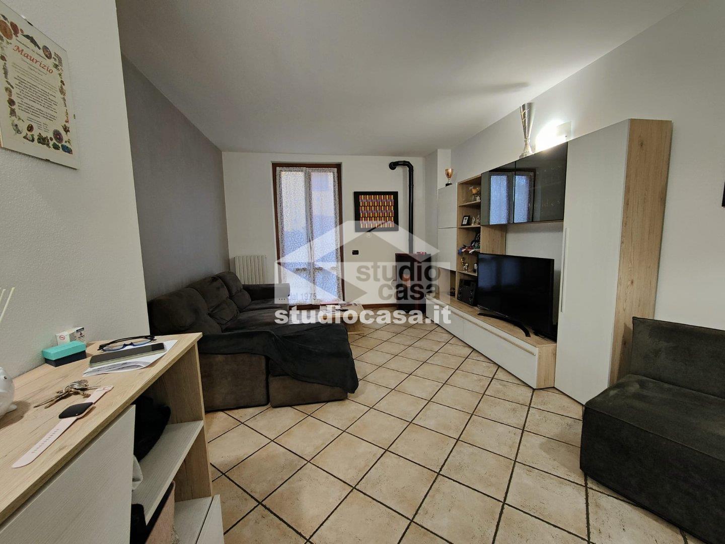 Villa Bifamiliare in vendita a Casaletto Ceredano