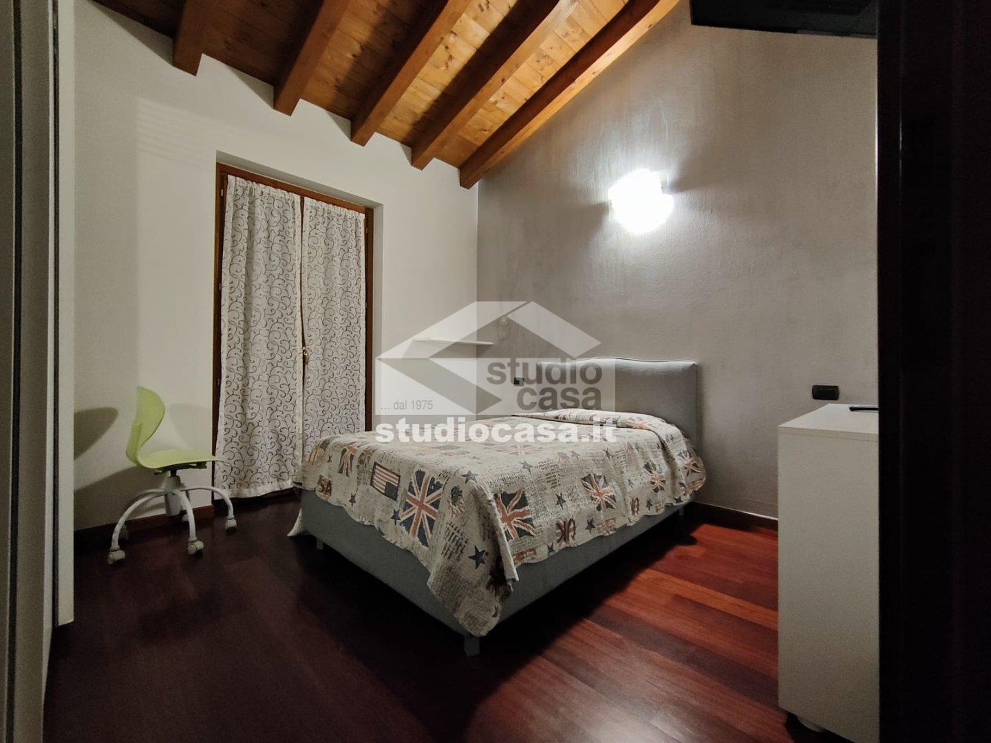 Villa Bifamiliare in vendita a Casaletto Ceredano