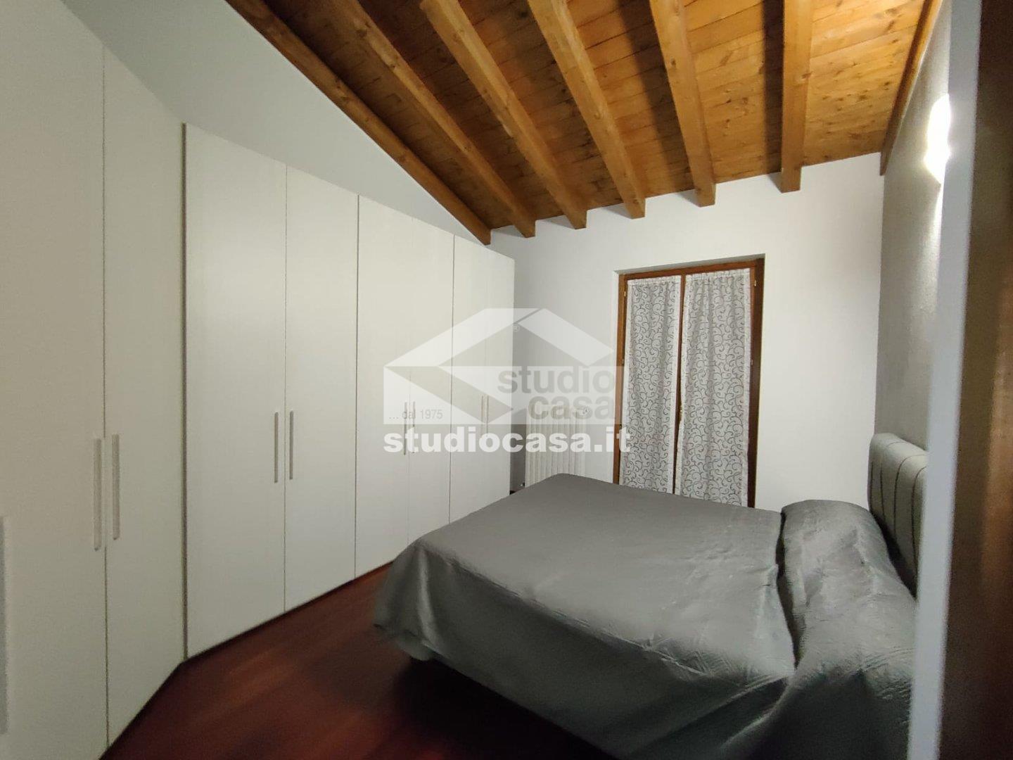 Villa Bifamiliare in vendita a Casaletto Ceredano