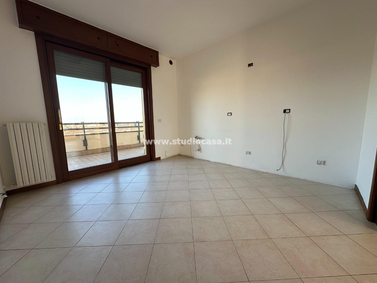 Appartamento in vendita a Crema