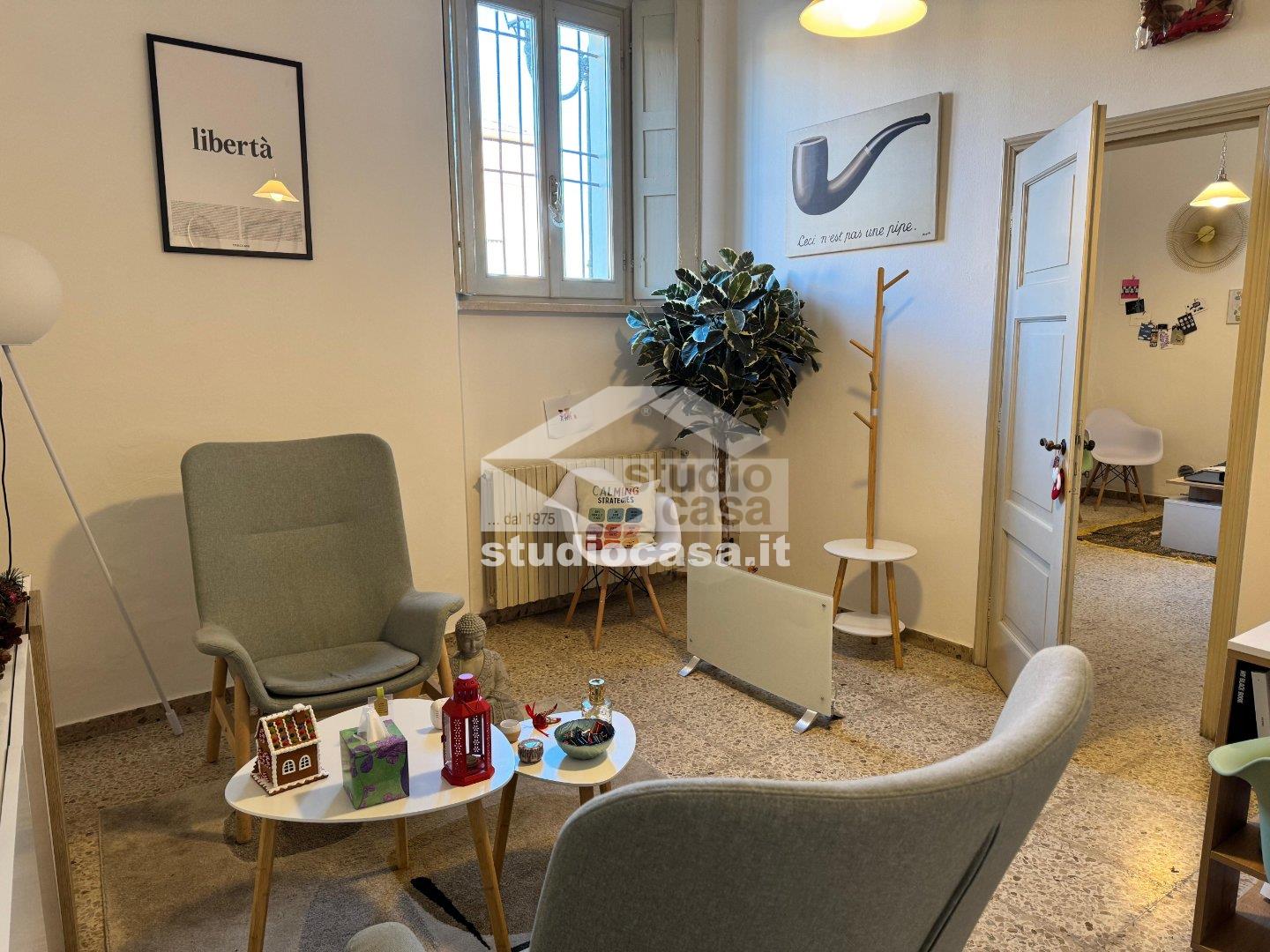 Ufficio in affitto a Crema