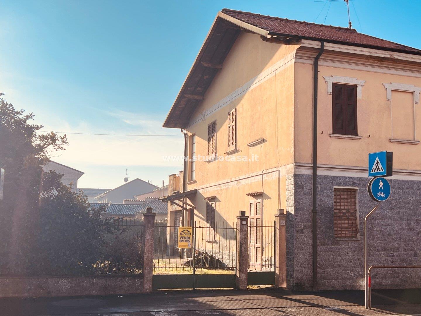 Casa Unifamiliare in vendita a Crema