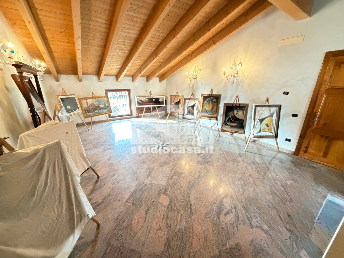 Villa Unifamiliare in vendita a Capergnanica