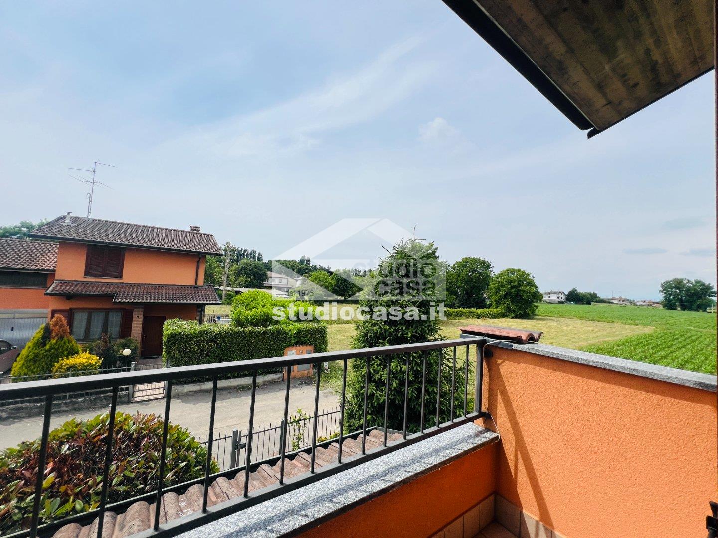 Villa Bifamiliare in vendita a Quintano
