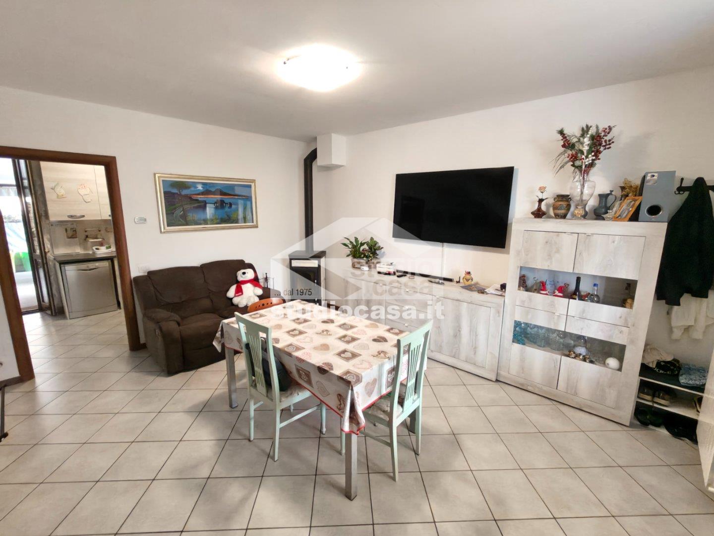 Villa Bifamiliare in vendita a Torlino Vimercati